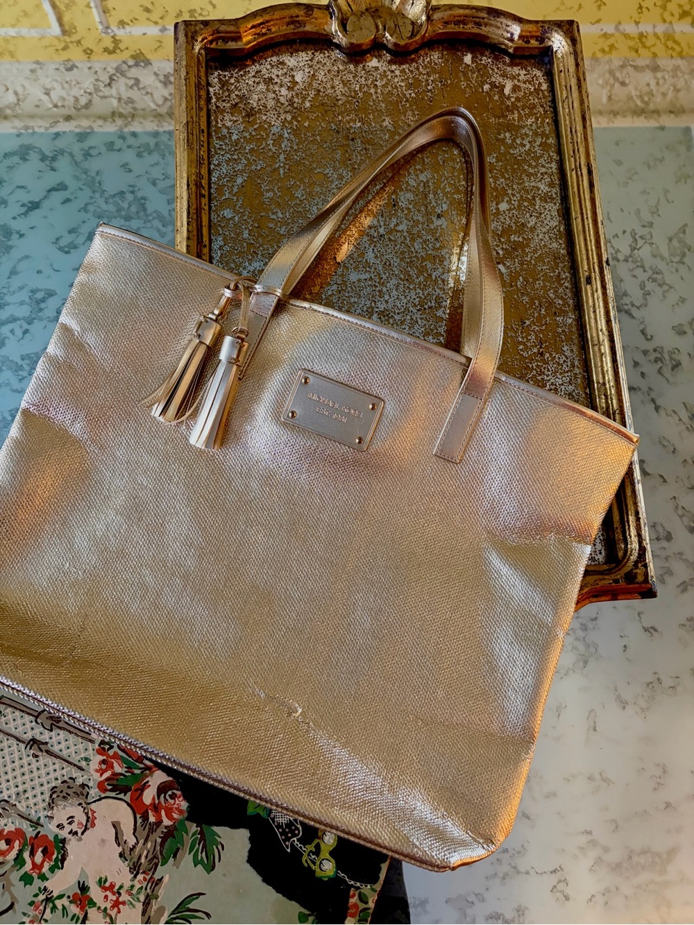 Razzel Dazzel Them Tote Bag
